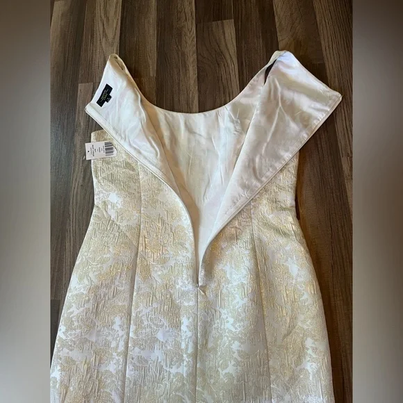 NWT TAHARI Arthur S Levine Champagne & Gold Formal Dress SZ 8 - Picture 4 of 13